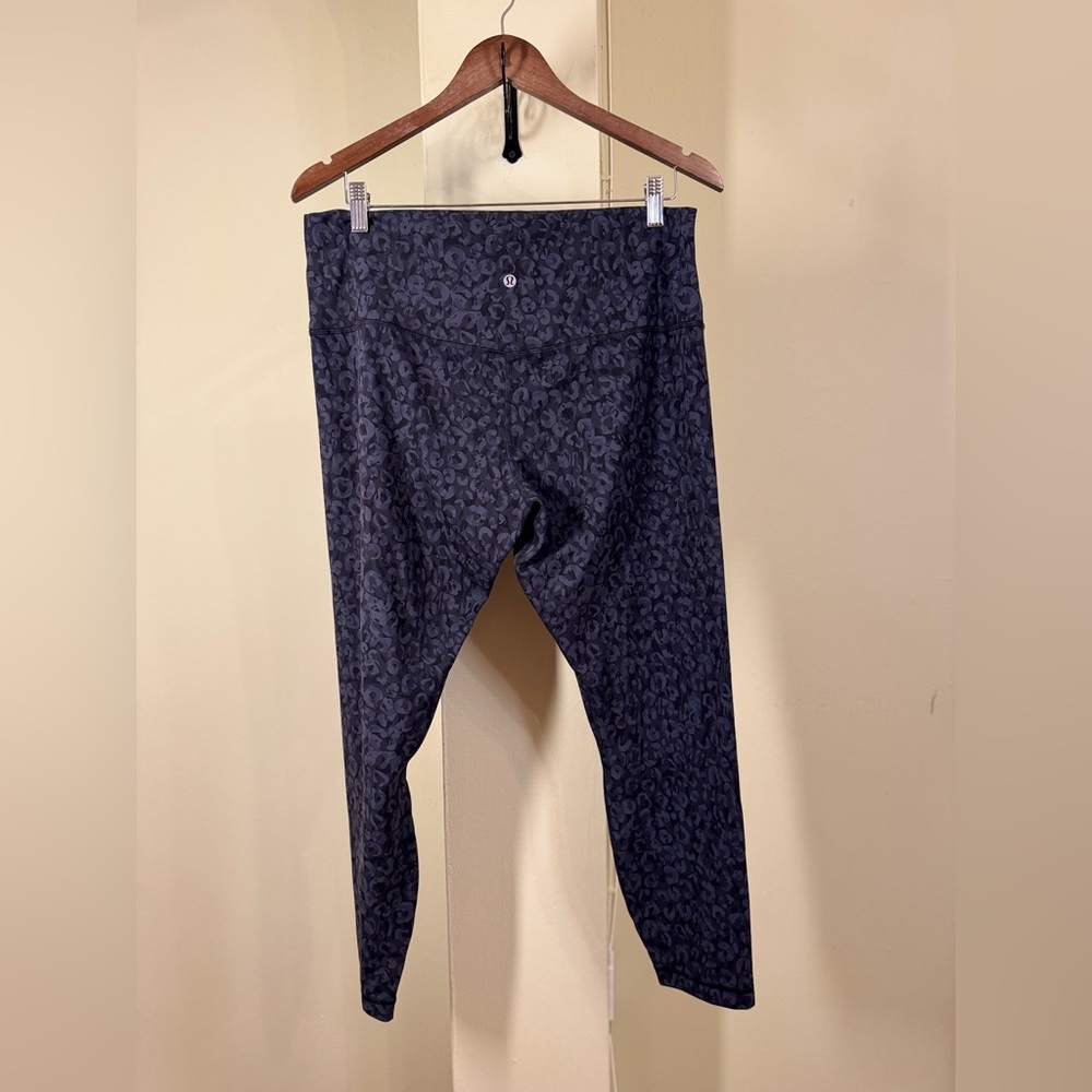 NWOT Lululemon Align High-Rise Pant 25" Intertwined Camo Deep Coal Multi - Picture 6 of 8